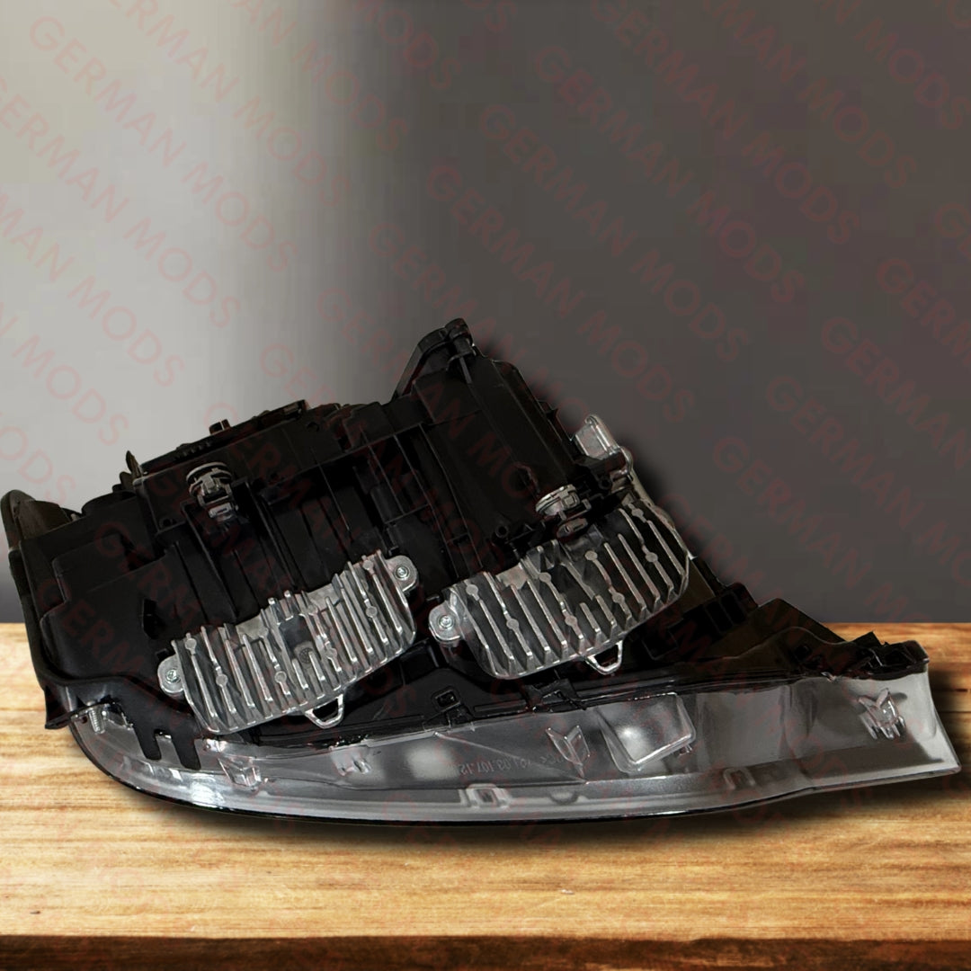thumbnail image 2 of Left Bi-Xenon Headlight For BMW 3 Series F30/F31 (up To 06/2015) – OEM Spec – 63117314531 2 of 5